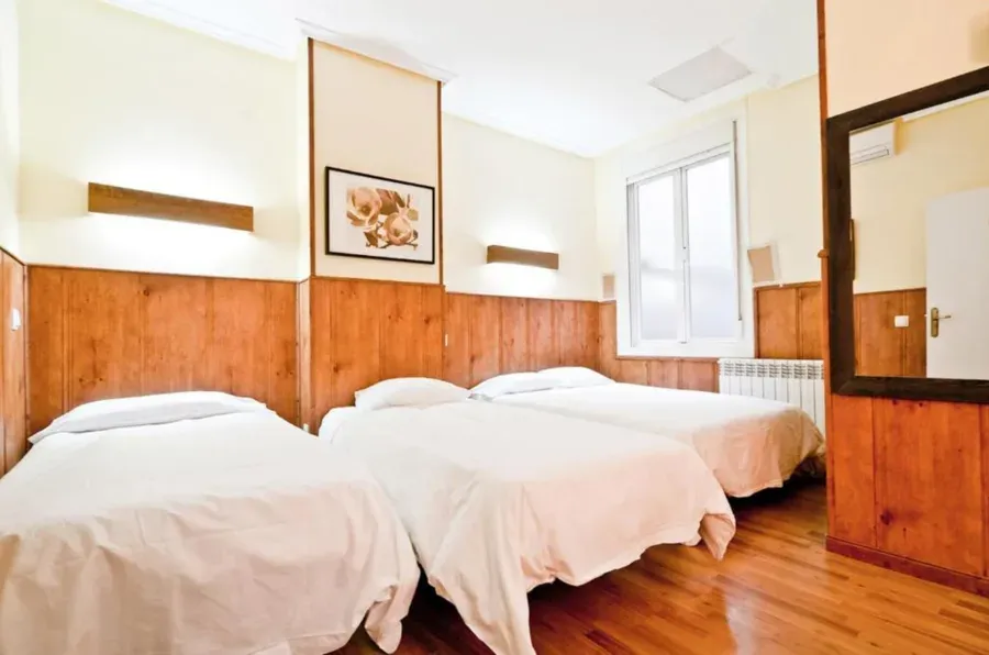 (060) Habitación Plaza